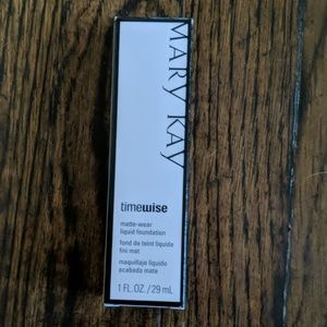 Matte Beige 3 foundation